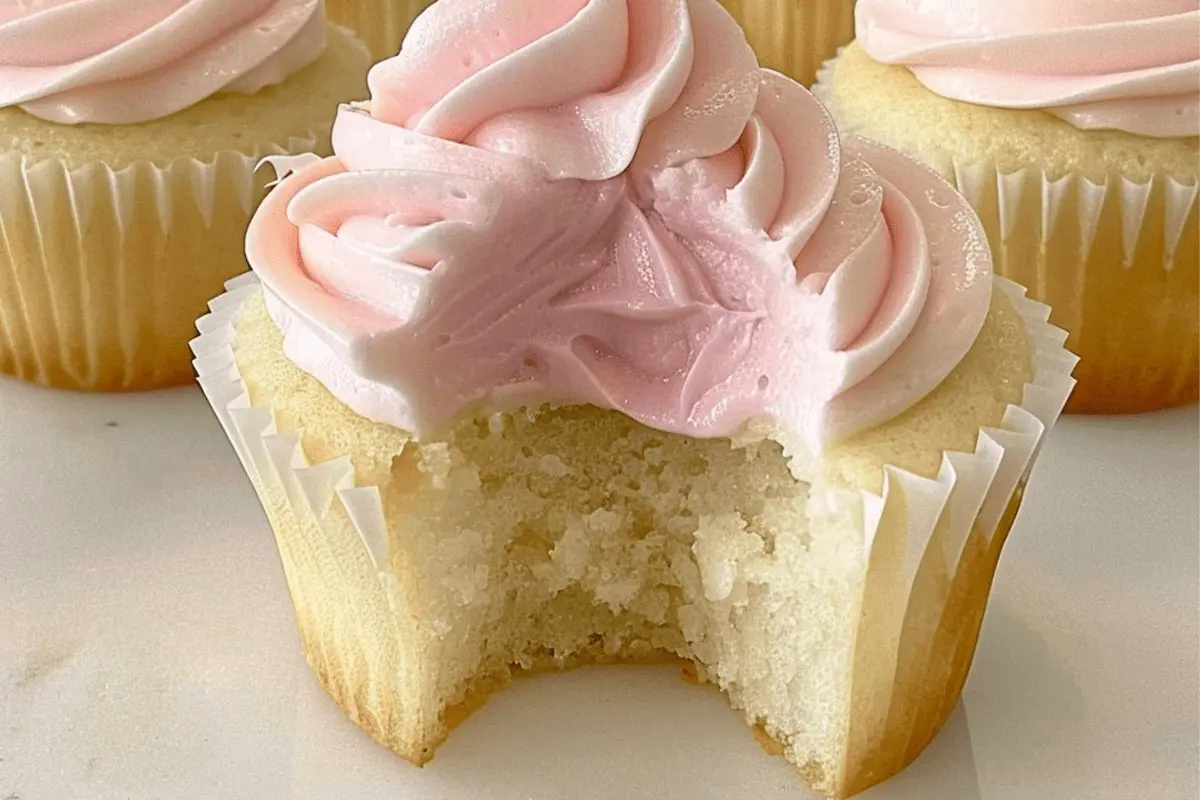 Copycat Magnolia Bakery Cupcakes